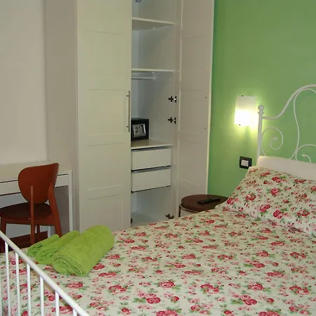 B&B Myosotis * Pisa